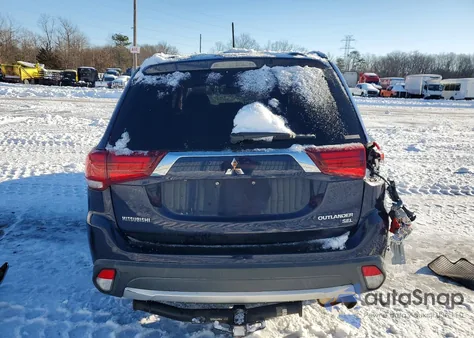 2016 Mitsubishi Outlander Se из США, поврежденный, VIN JA4AZ3A3XGZ042972